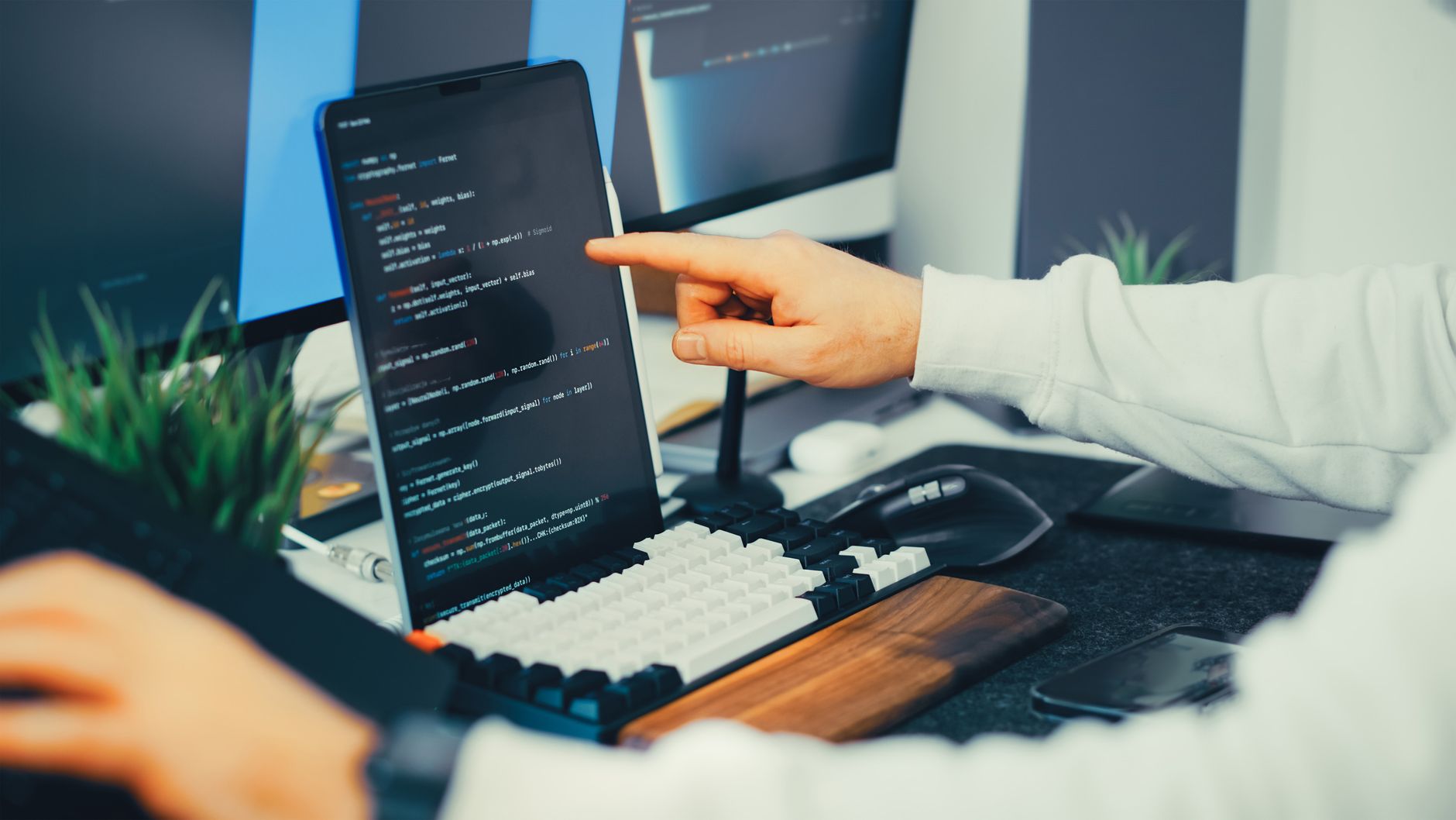 Steps to reproduce a bug from element trail data